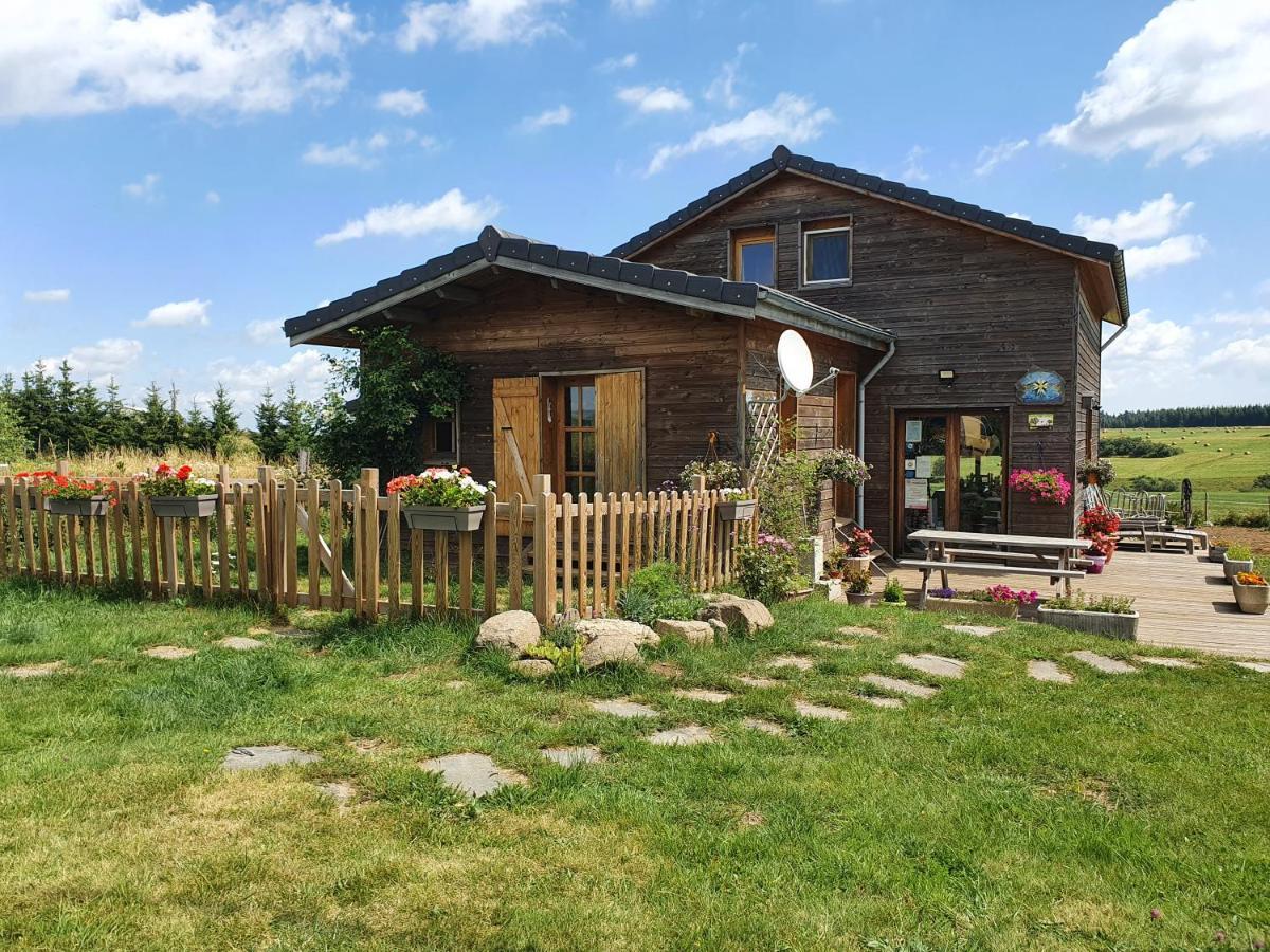 Bed and Breakfast La Rose Des Vents Les Vastres Exterior foto
